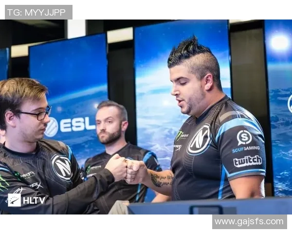 FPX战队在CSGO实力排名中创下新高引发电竞圈热议